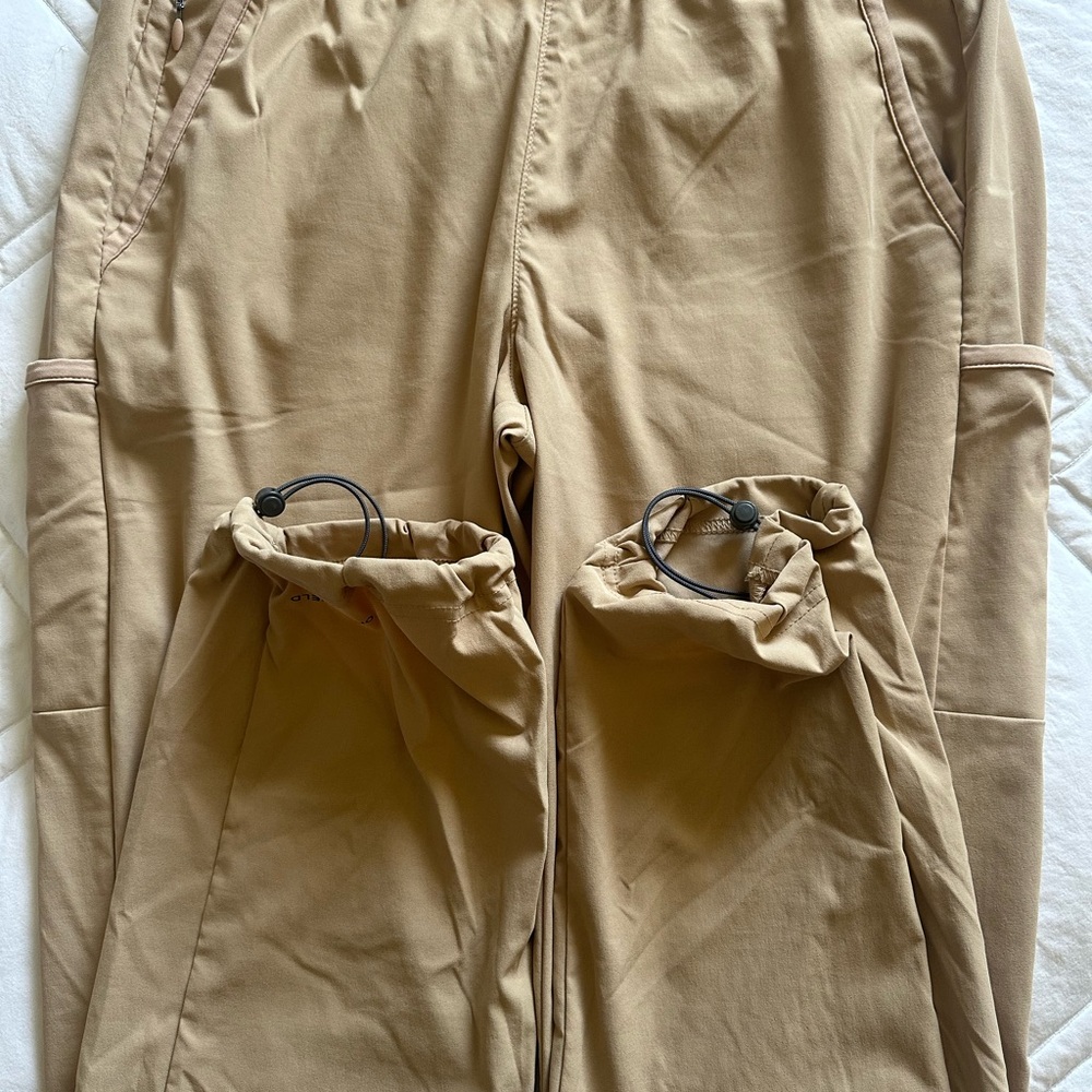 Columbia Tan Relaxed Fit Pants - Picture 5 of 5